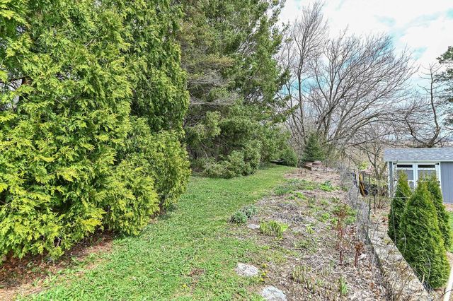 917 Howard STREET, Waukesha, WI 53188
