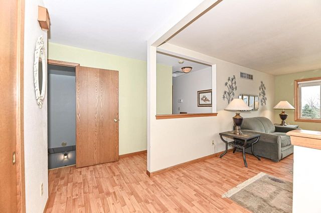 917 Howard STREET, Waukesha, WI 53188