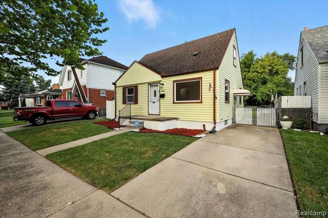 7445 Rockdale, Redford, MI 48239