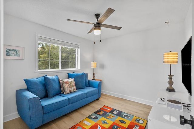 1000 FARMSTEAD STREET, Eustis, FL 32736
