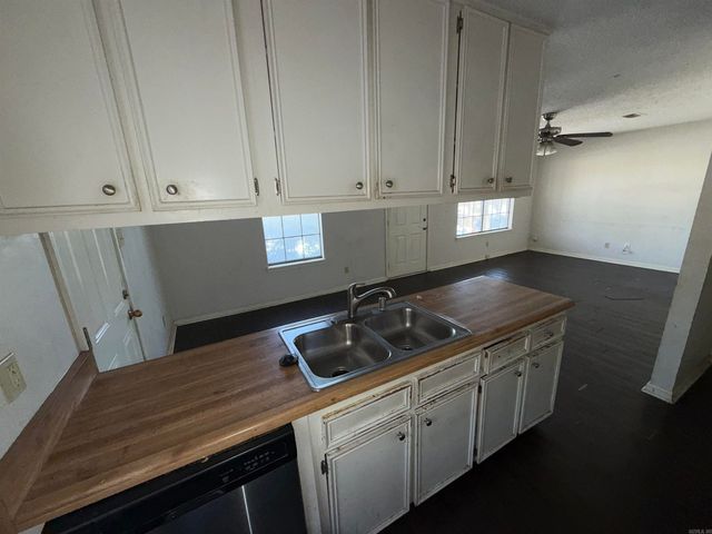 5301 Marion Street, North Little Rock, AR 72118