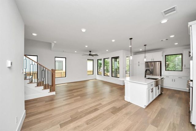 405 Forest Reserve Place, Houston, TX 77079