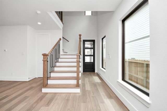 405 Forest Reserve Place, Houston, TX 77079