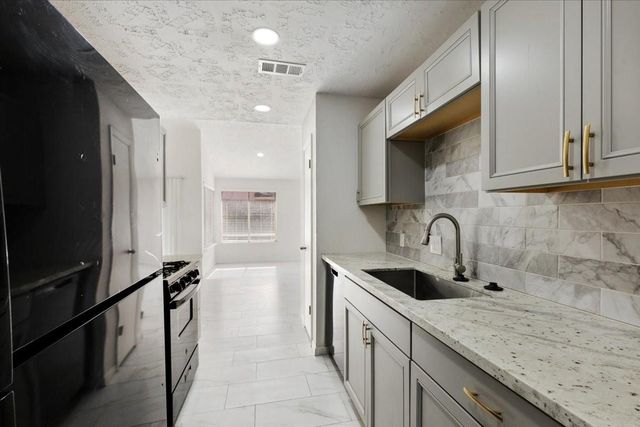 14818 Gladewick Drive, Humble, TX 77396