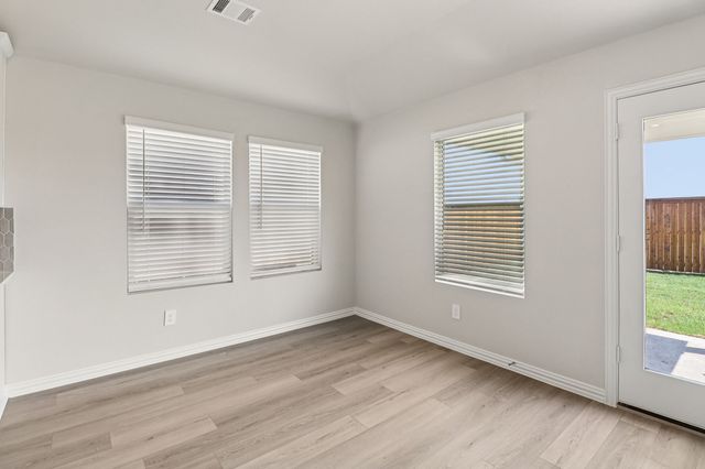 703 London Town Lane, Princeton, TX 75071