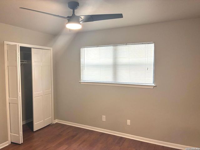 11843 Braesview Apt 701, San Antonio, TX 78213
