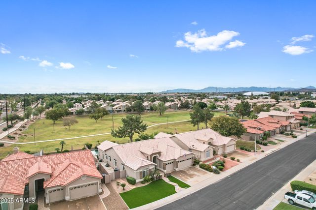 269 W EL FREDA Road, Tempe, AZ 85284