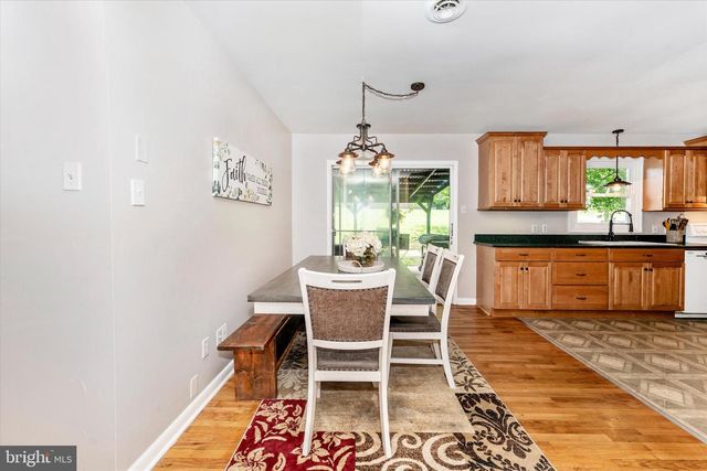 9708 FERNWOOD LN, Hagerstown, MD 21740