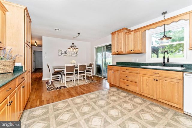 9708 FERNWOOD LN, Hagerstown, MD 21740