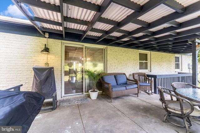 9708 FERNWOOD LN, Hagerstown, MD 21740
