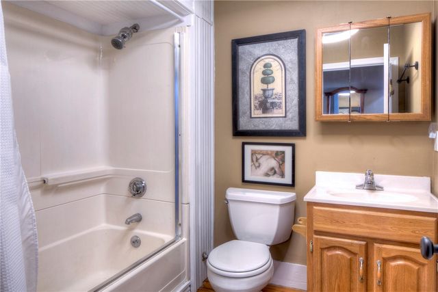 98 John Street, Newport, RI 02840