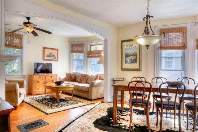 98 John Street, Newport, RI 02840