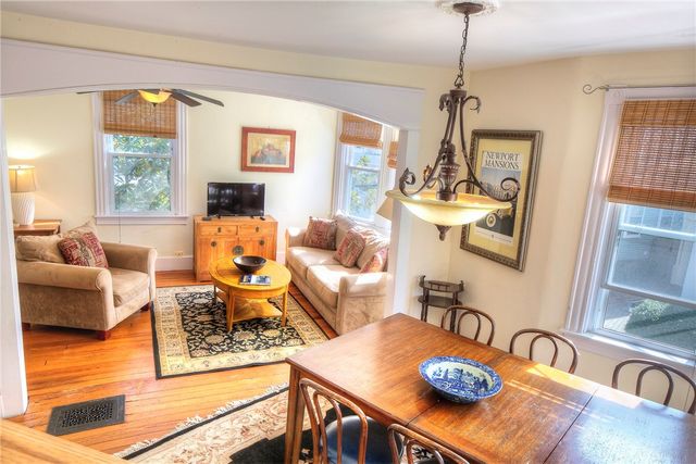 98 John Street, Newport, RI 02840