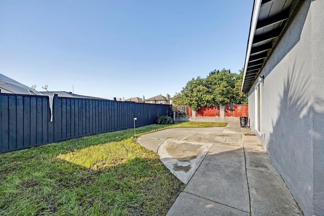 28477 Coleridge Ave, Hayward, CA 94544