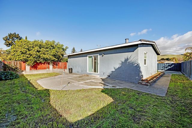 28477 Coleridge Ave, Hayward, CA 94544