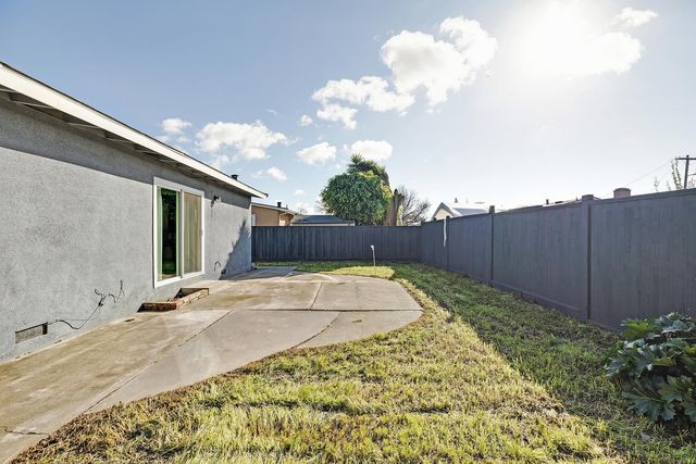 28477 Coleridge Ave, Hayward, CA 94544