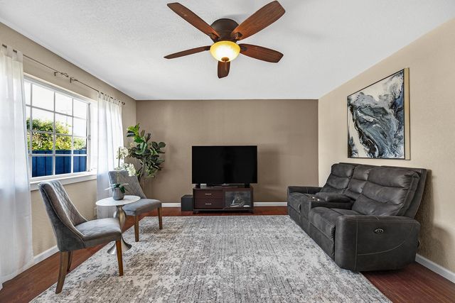 28477 Coleridge Ave, Hayward, CA 94544