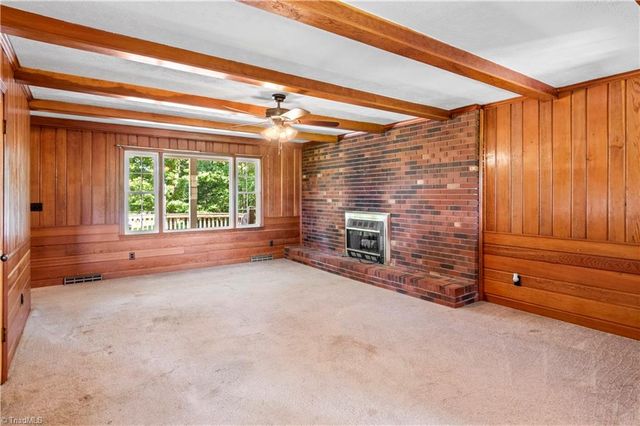 111 Earnhart Road, Pinnacle, NC 27043