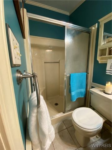 5862 Lakeview Terrace, Hamburg, NY 14085