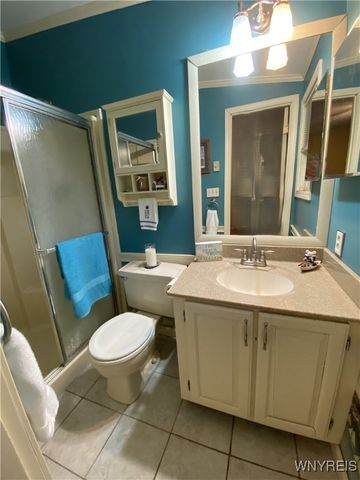 5862 Lakeview Terrace, Hamburg, NY 14085