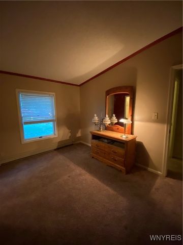 5862 Lakeview Terrace, Hamburg, NY 14085