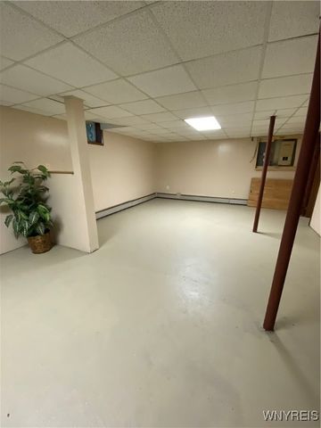 5862 Lakeview Terrace, Hamburg, NY 14085