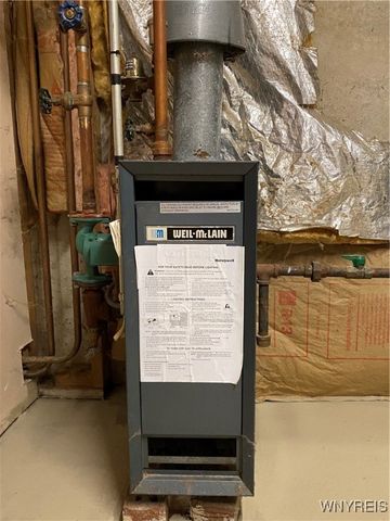 5862 Lakeview Terrace, Hamburg, NY 14085