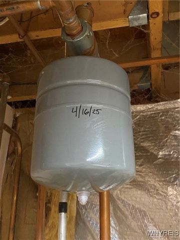 5862 Lakeview Terrace, Hamburg, NY 14085