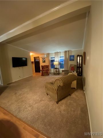 5862 Lakeview Terrace, Hamburg, NY 14085