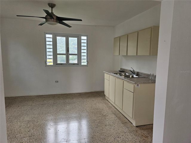 LOT 3 SECTOR EL JURUTUNGO BO. GUARAGAO, Bayamon, PR 00957