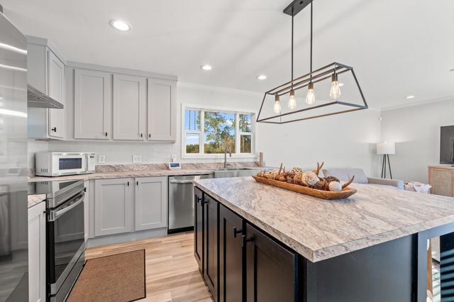 140 Joey Lane, Conway, SC 29526