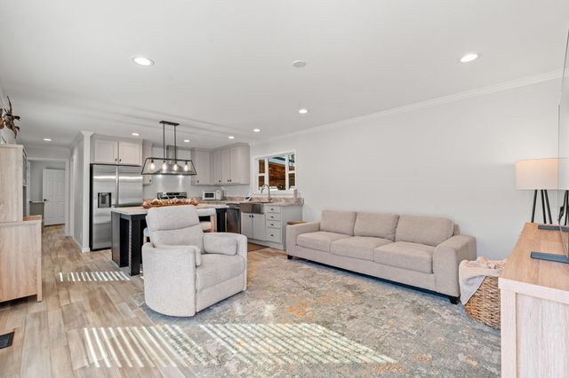 140 Joey Lane, Conway, SC 29526