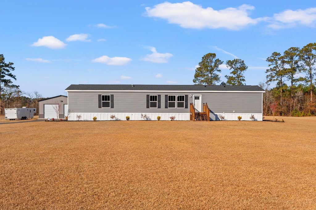 140 Joey Lane, Conway, SC 29526