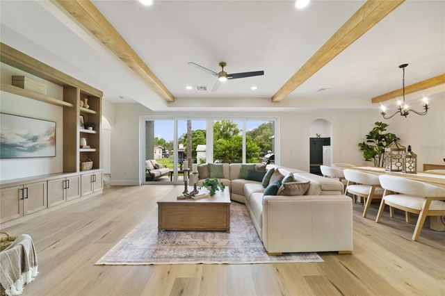 412 N BOYD STREET, Winter Garden, FL 34787