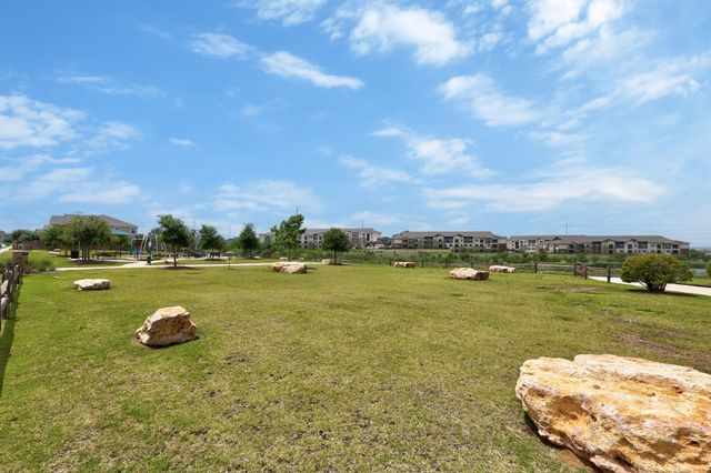 121 Kulmbacher DR, Austin, TX 78728