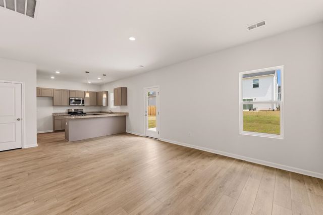 404 Prosperity Lane, Moore, SC 29369
