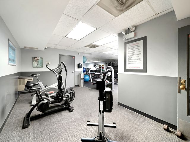 6030 N Sheridan Road 505, Chicago, IL 60660
