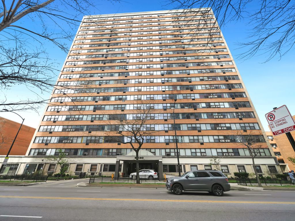 6030 N Sheridan Road 505, Chicago, IL 60660