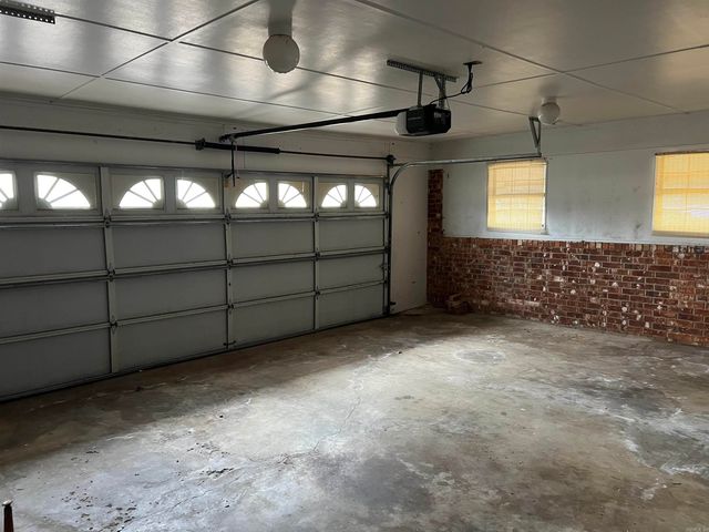 556 Davidson Rd, Beebe, AR 72012