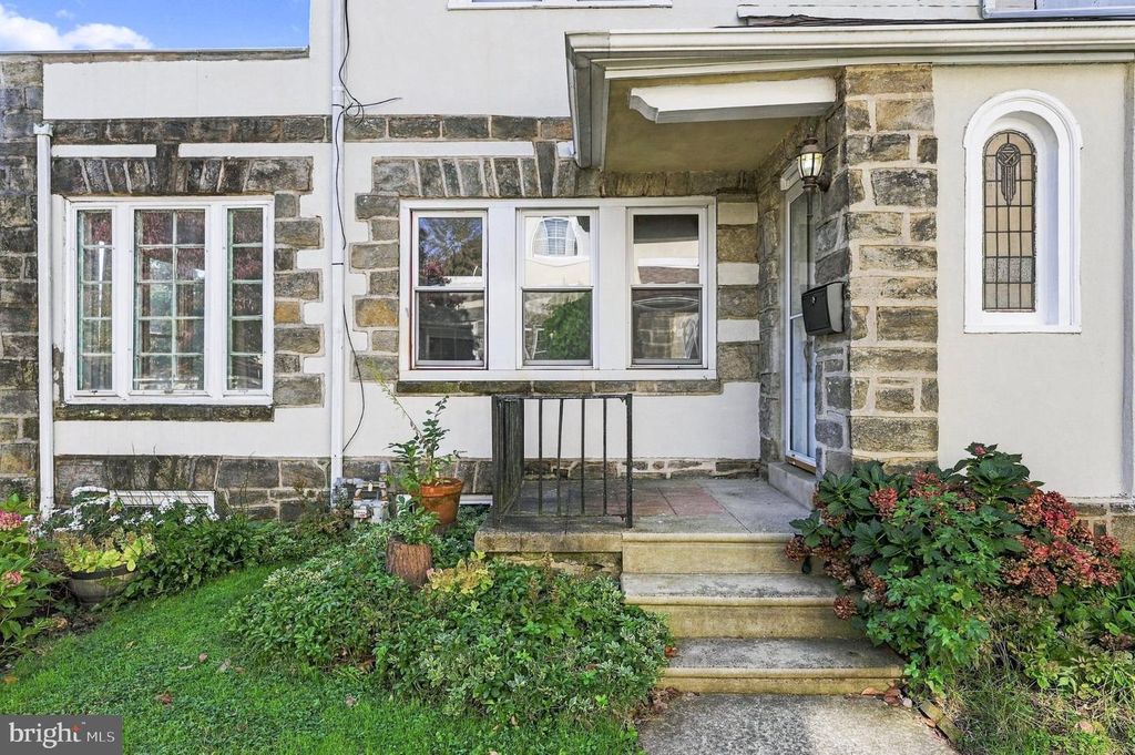422 TREGARON RD #, BALA CYNWYD, PA 19004 — photo 2