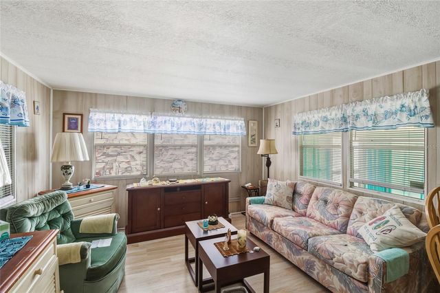 12766 SEMINOLE BOULEVARD 3, Largo, FL 33778