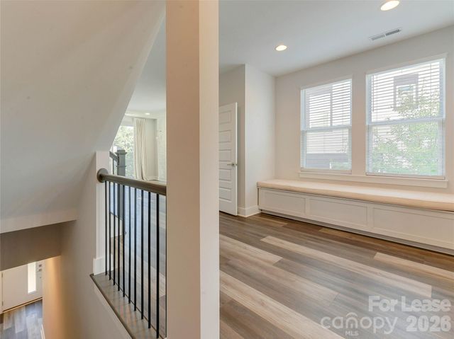 606 W End Drive, Charlotte, NC 28208