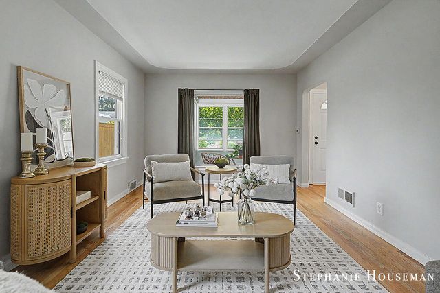 933 Mayhew Wood Drive SE, Grand Rapids, MI 49507