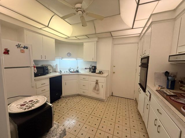 3233 NE 34th Street 1112, Fort Lauderdale, FL 33308
