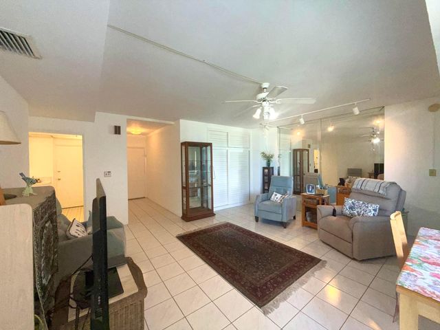 3233 NE 34th Street 1112, Fort Lauderdale, FL 33308