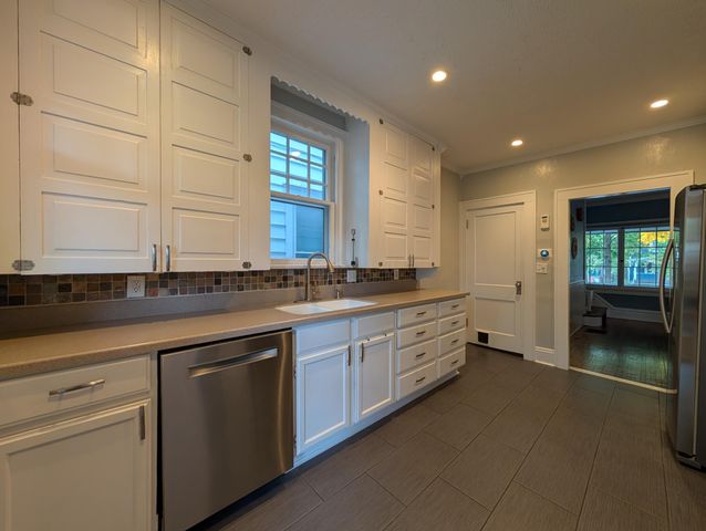 2526 Glenmawr Avenue, Columbus, OH 43202