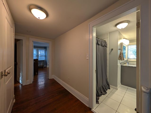 2526 Glenmawr Avenue, Columbus, OH 43202