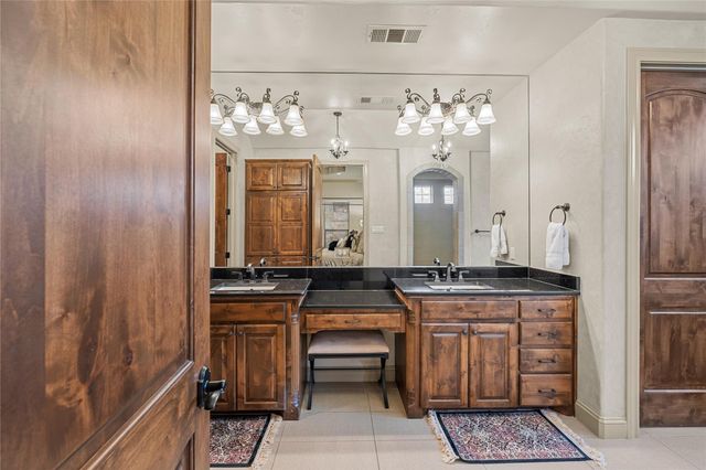 1782 Running Creek DR, Salado, TX 76571