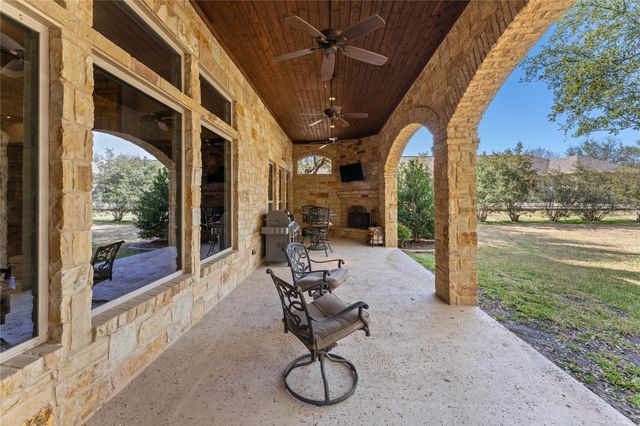 1782 Running Creek DR, Salado, TX 76571
