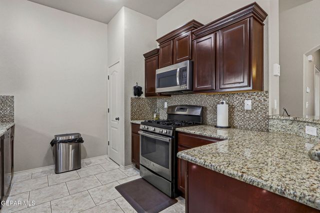 14677 JESUS ALMEIDA, El Paso, TX 79938